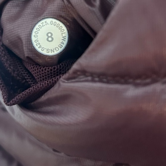 Lululemon Pack It Down Jacket *Shine Bordeaux Drama- Size 8 - Picture 10 of 12